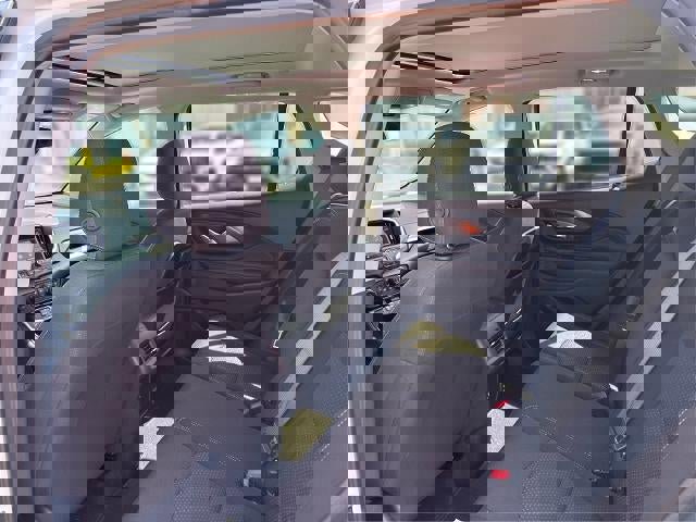 Certified 2023 GMC Terrain SLE w/ Driver Convenience Package image 12