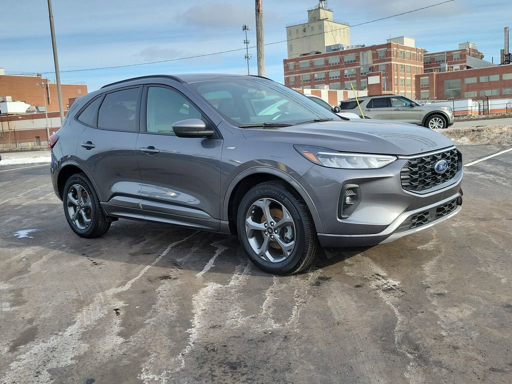 Used 2023 Ford Escape ST-Line Select w/ Tech Pack #1 image 2