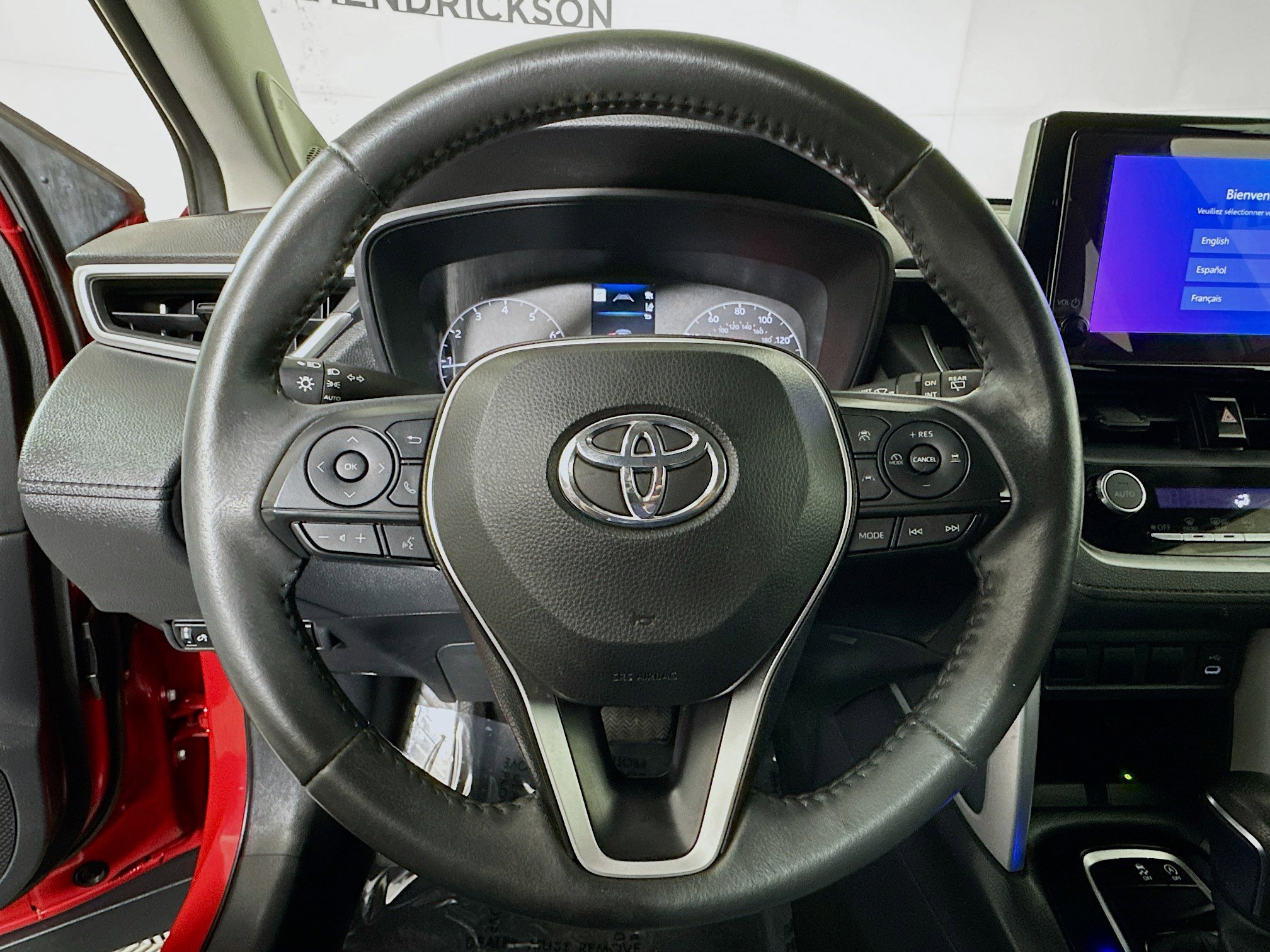 Used 2024 Toyota Corolla Cross LE w/ Moonroof Package image 15