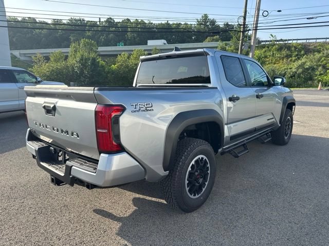 New 2026 Toyota Tacoma TRD Off-Road AWD/4WD image 17