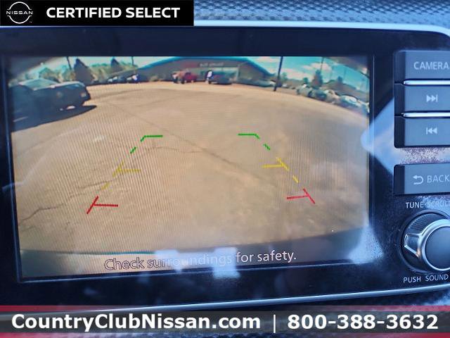 Certified 2019 Nissan Kicks SV FWD image 16