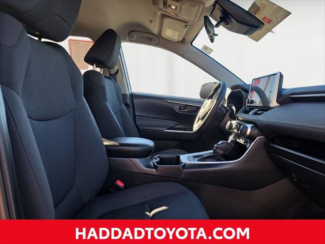 Certified 2024 Toyota RAV4 LE AWD/4WD image 17