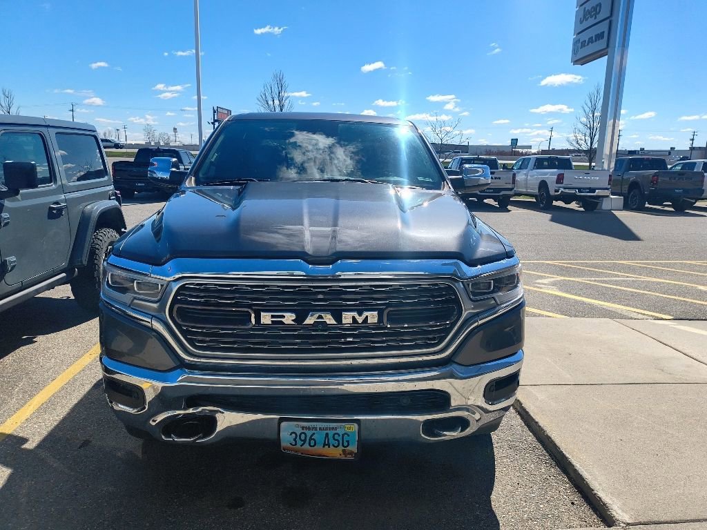 Used 2019 RAM 1500 Limited AWD/4WD image 2