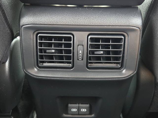 Used 2024 Toyota RAV4 XLE AWD/4WD image 17