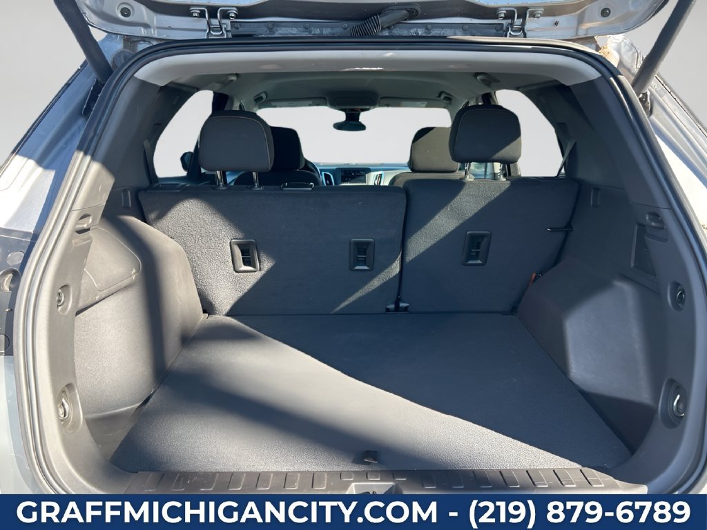 Used 2024 Chevrolet Equinox LT AWD/4WD image 14