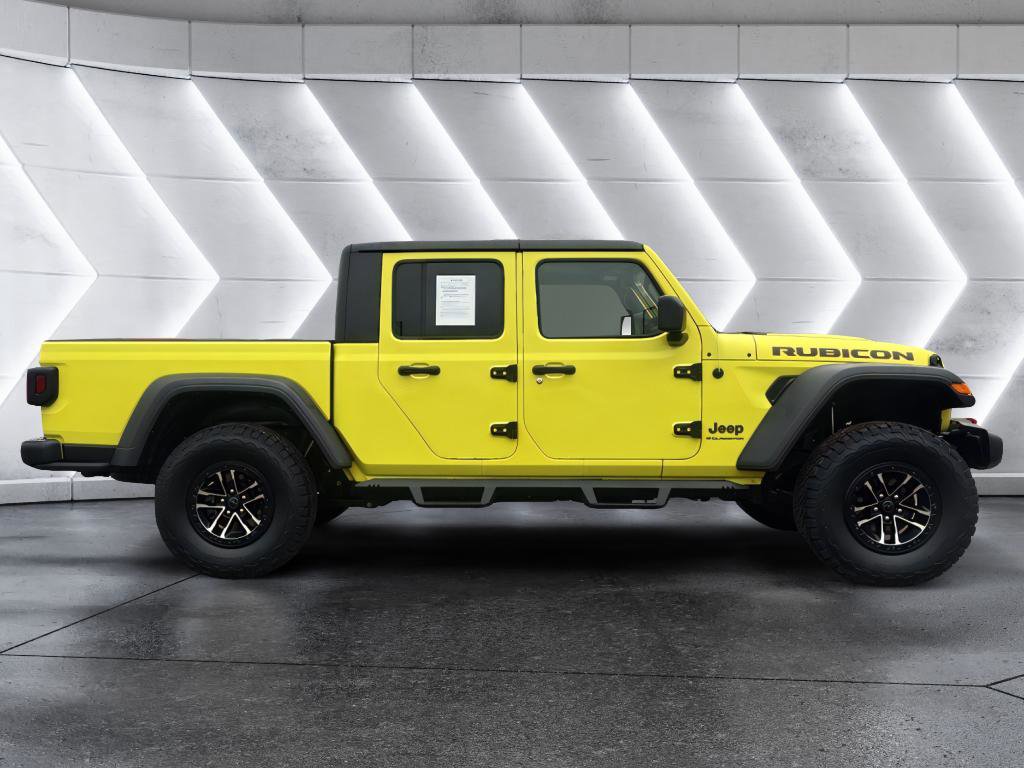 Used 2023 Jeep Gladiator Rubicon w/ Trailer Tow Package image 8