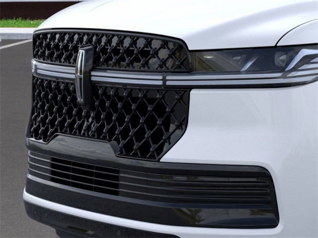 New 2025 Lincoln Navigator Black Label image 17