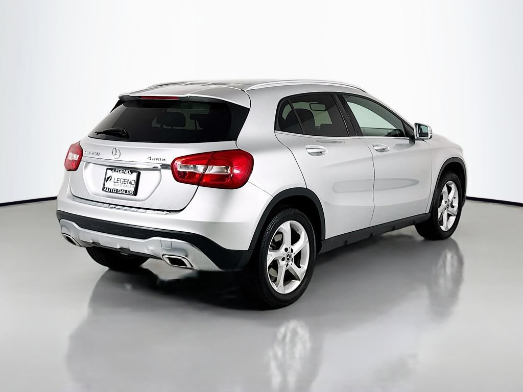 Used 2018 Mercedes-Benz GLA 250 4MATIC image 4