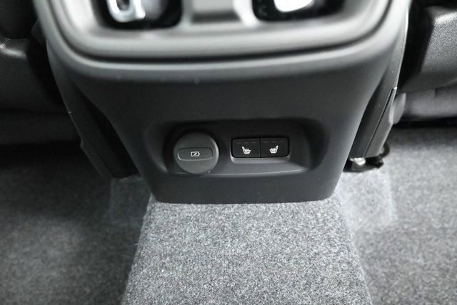 New 2026 Volvo XC40 B5 Ultra w/ Protection Package Premier AWD/4WD image 34