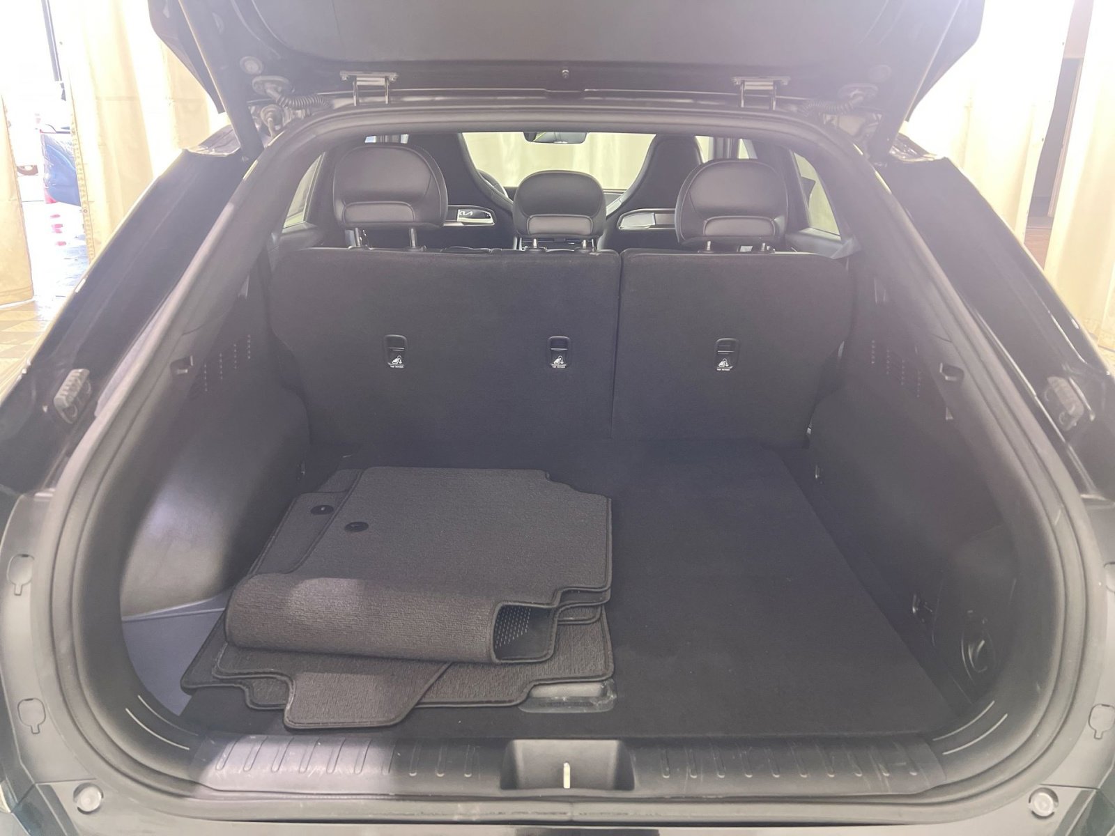 Used 2023 Kia EV6 GT image 27