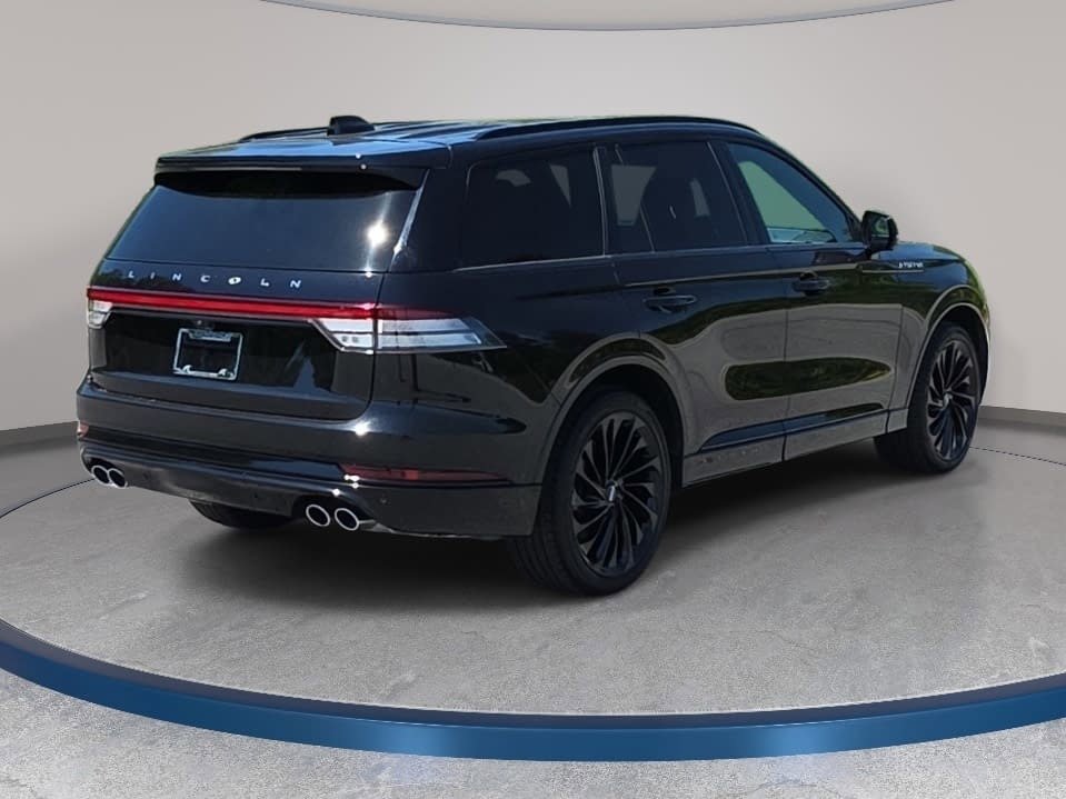 Used 2025 Lincoln Aviator Reserve w/ Equipment Group 201A AWD/4WD image 5