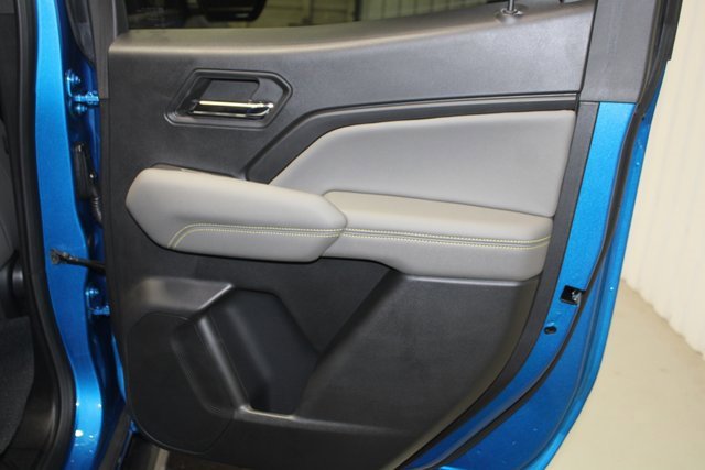 Used 2024 Chevrolet Colorado ZR2 w/ Technology Package image 25