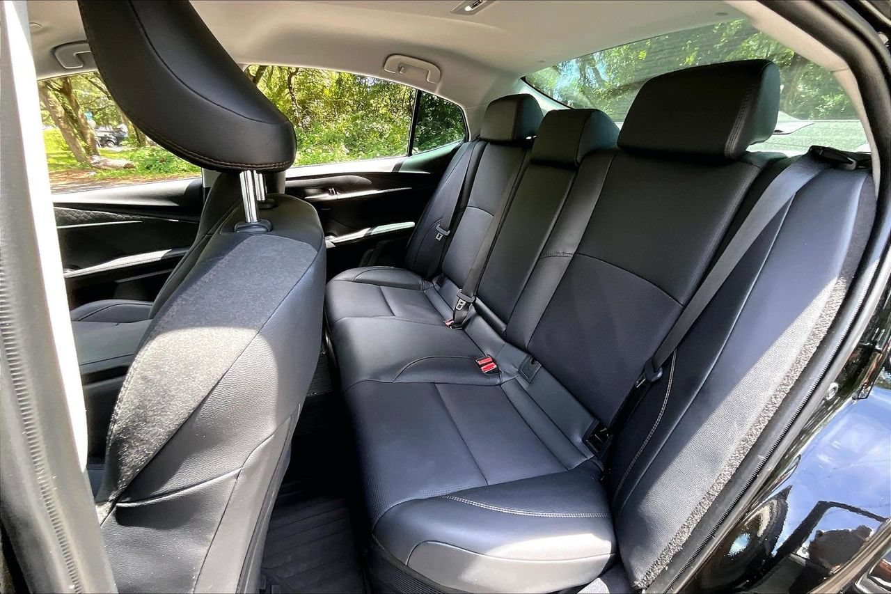 Used 2025 Toyota Camry XLE FWD image 19