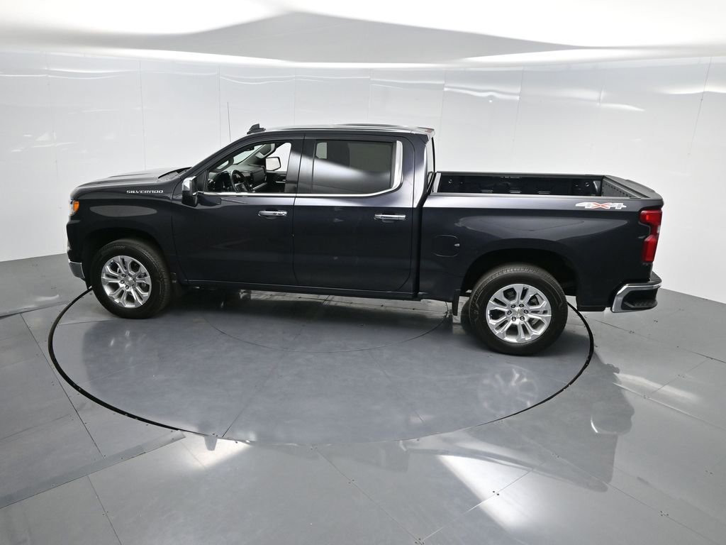 Used 2024 Chevrolet Silverado 1500 LTZ image 39
