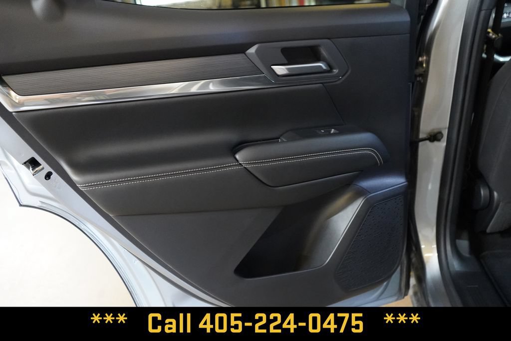 Used 2026 GMC Terrain Elevation FWD image 27