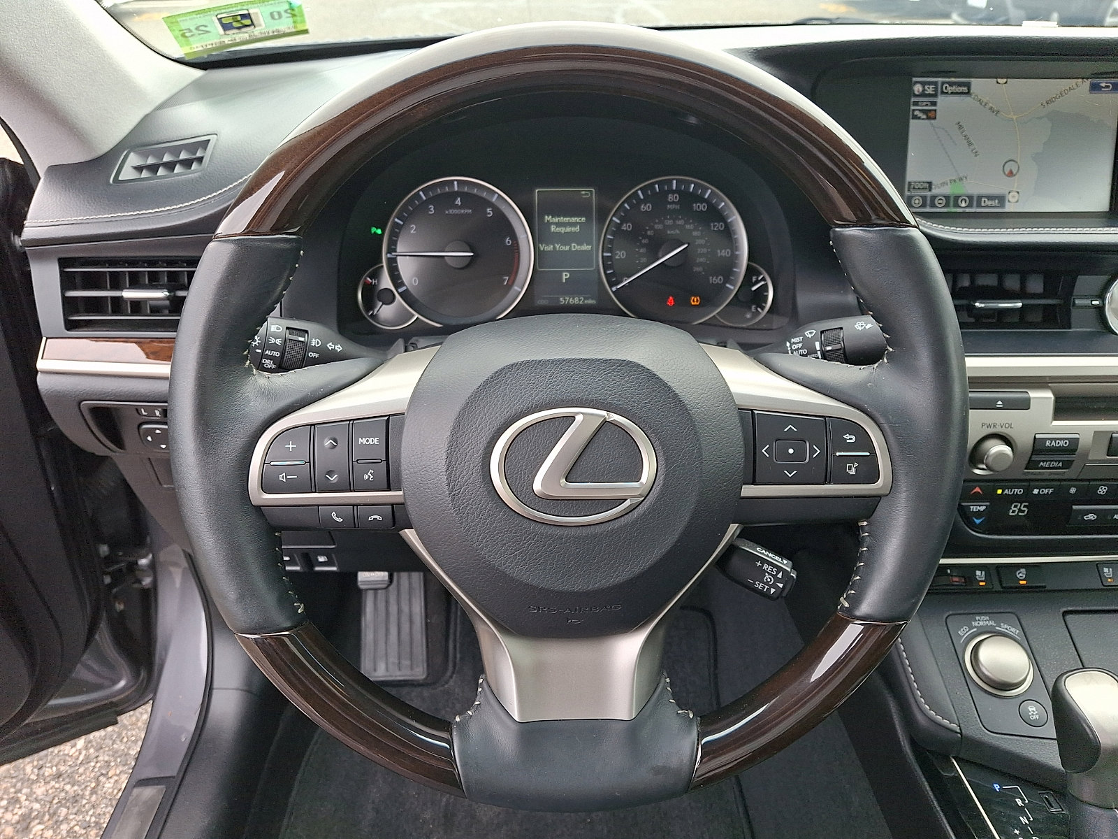 Used 2016 Lexus ES 350 w/ Navigation System Package image 19