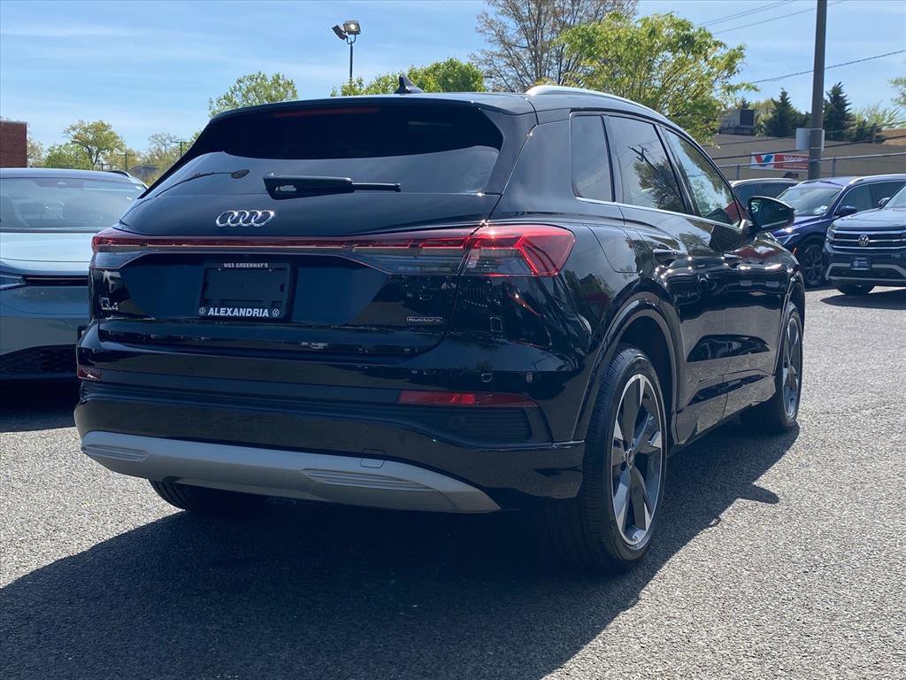 Used 2022 Audi Q4 e-tron Prestige image 3