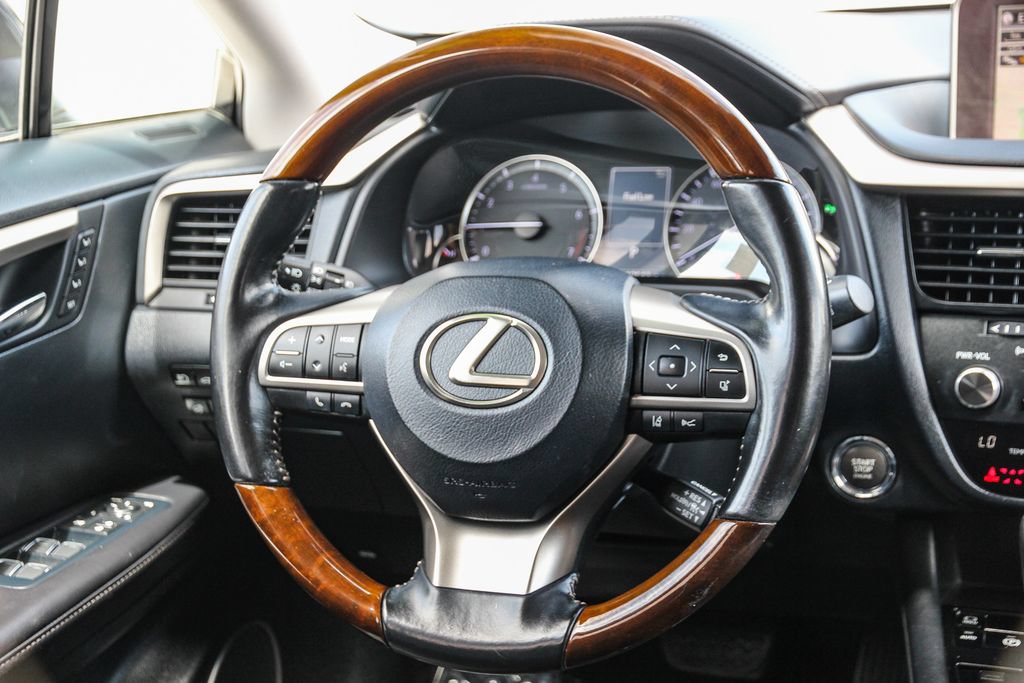 Used 2018 Lexus RX 350L FWD image 15