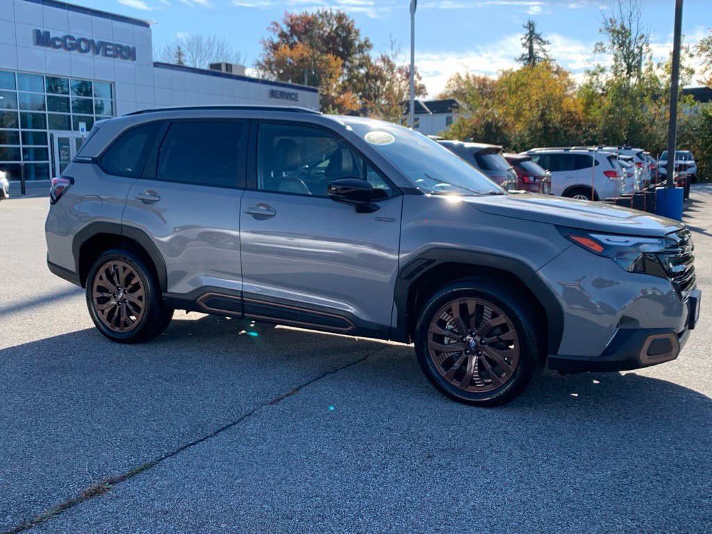 Used 2025 Subaru Forester Sport AWD/4WD image 2