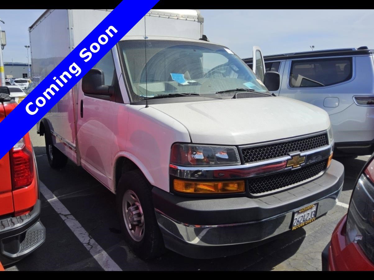 Used 2021 Chevrolet Express 3500 w/ Power Convenience Package image 11