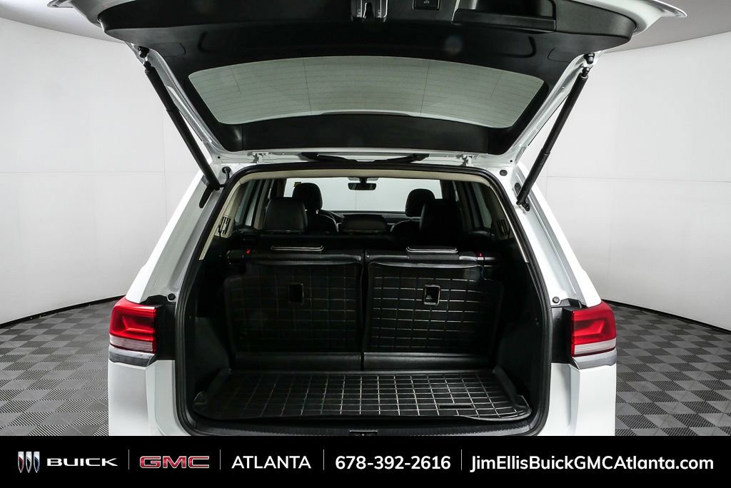 Used 2023 Volkswagen Atlas SE image 29