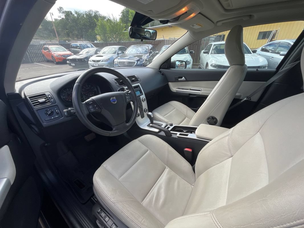 Used 2012 Volvo C30 T5 FWD image 9