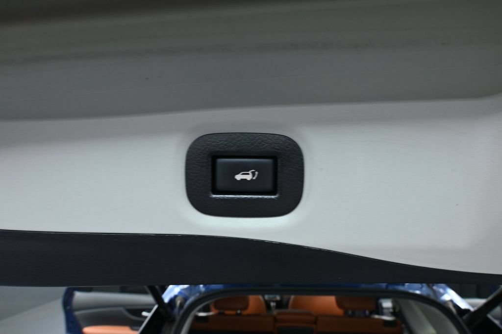 Used 2018 Nissan Rogue SL AWD/4WD image 39