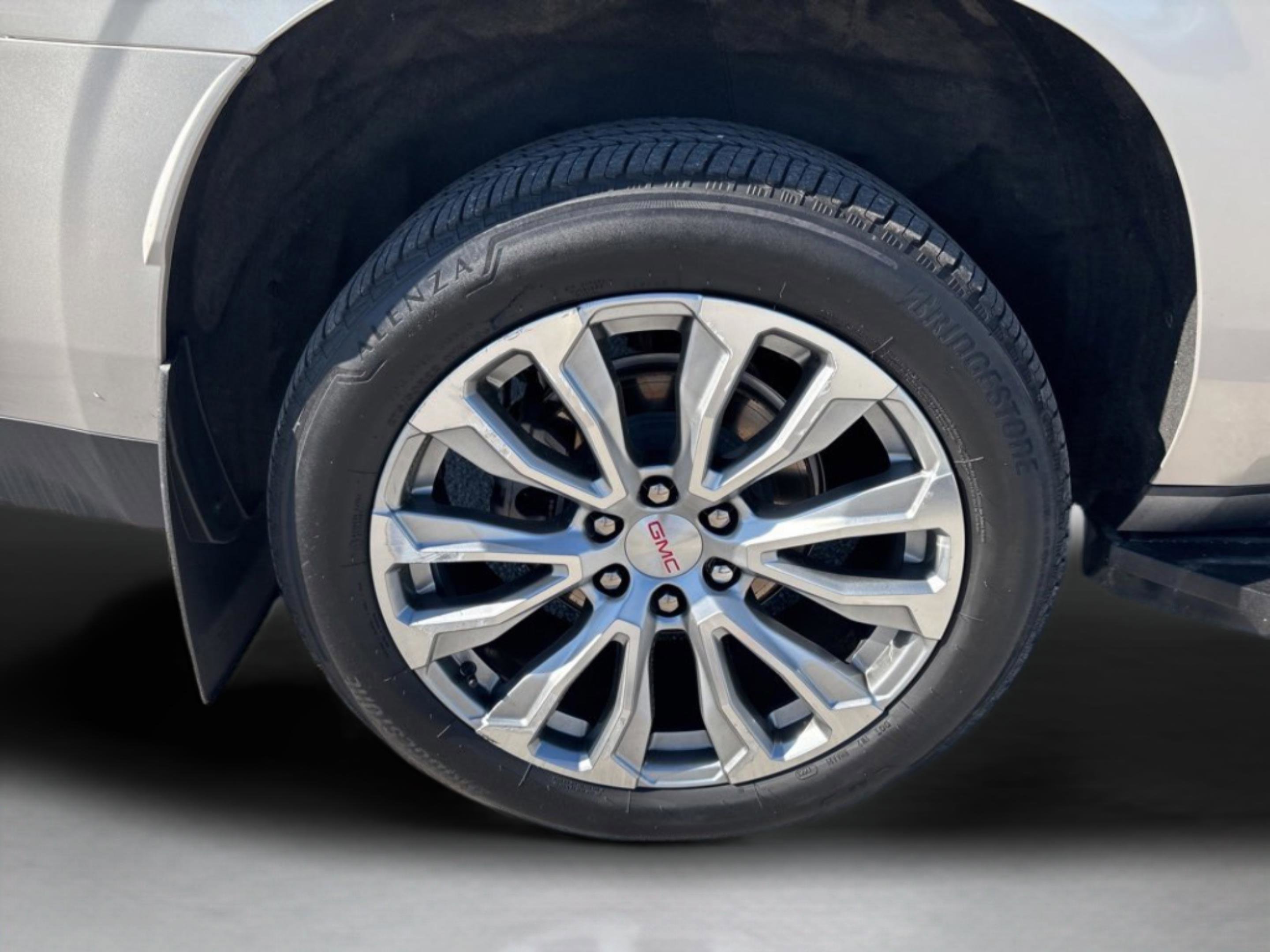 Used 2023 GMC Yukon XL Denali image 53