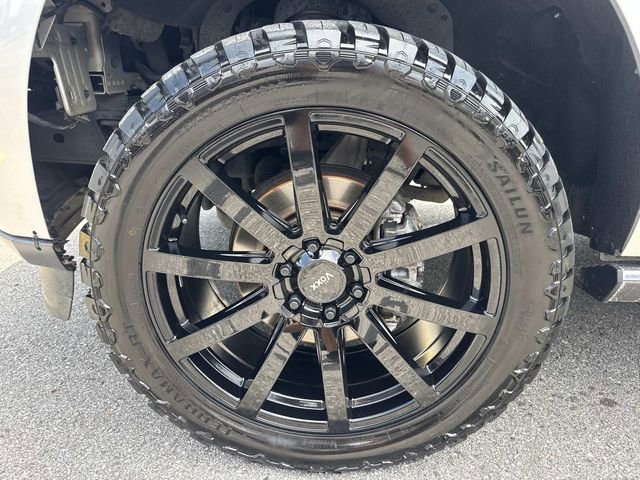 Used 2019 Ford Expedition Limited w/ Driver Assistance Package RWD image 9