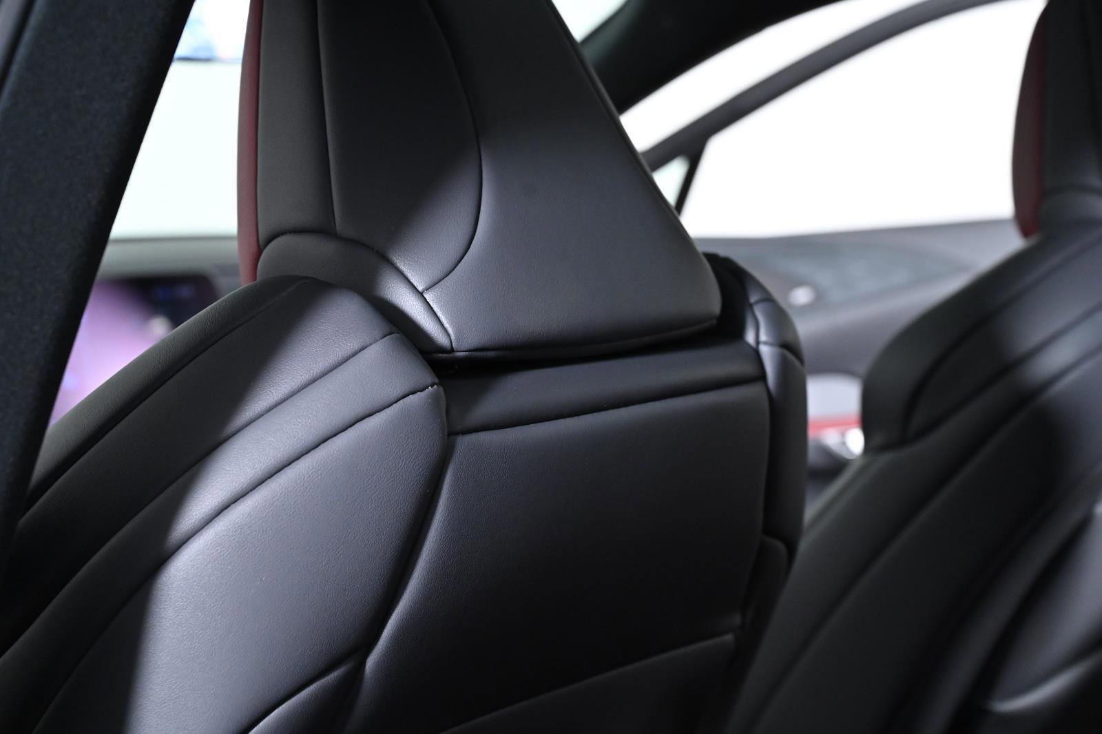 Used 2024 Lexus RX 500h F Sport w/ Convenience Package image 24