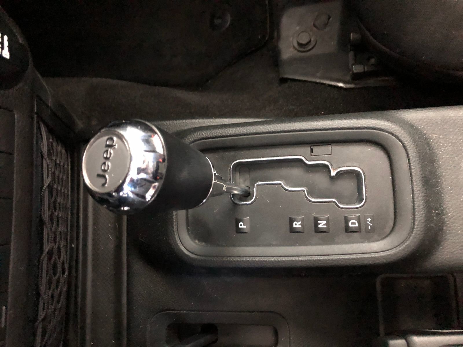 Used 2018 Jeep Wrangler Unlimited Sport S image 22