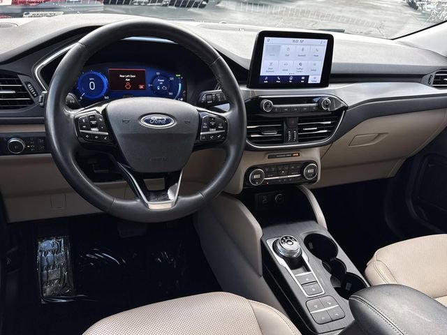 Certified 2021 Ford Escape Titanium image 7
