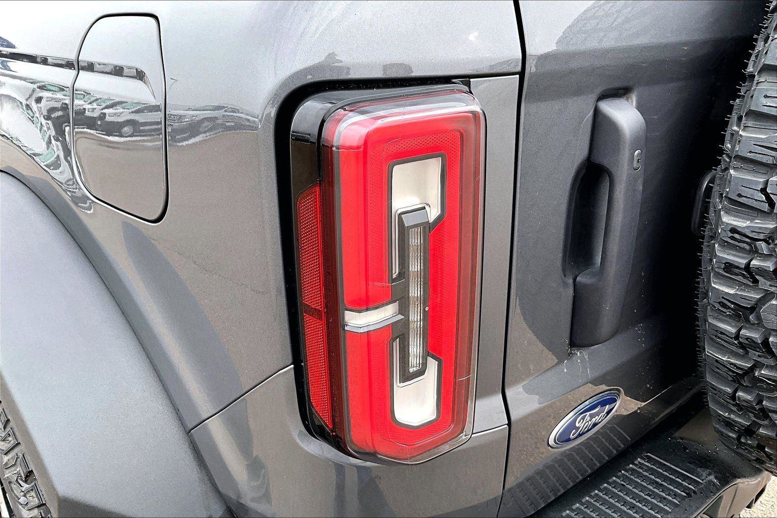 Used 2021 Ford Bronco Badlands image 31