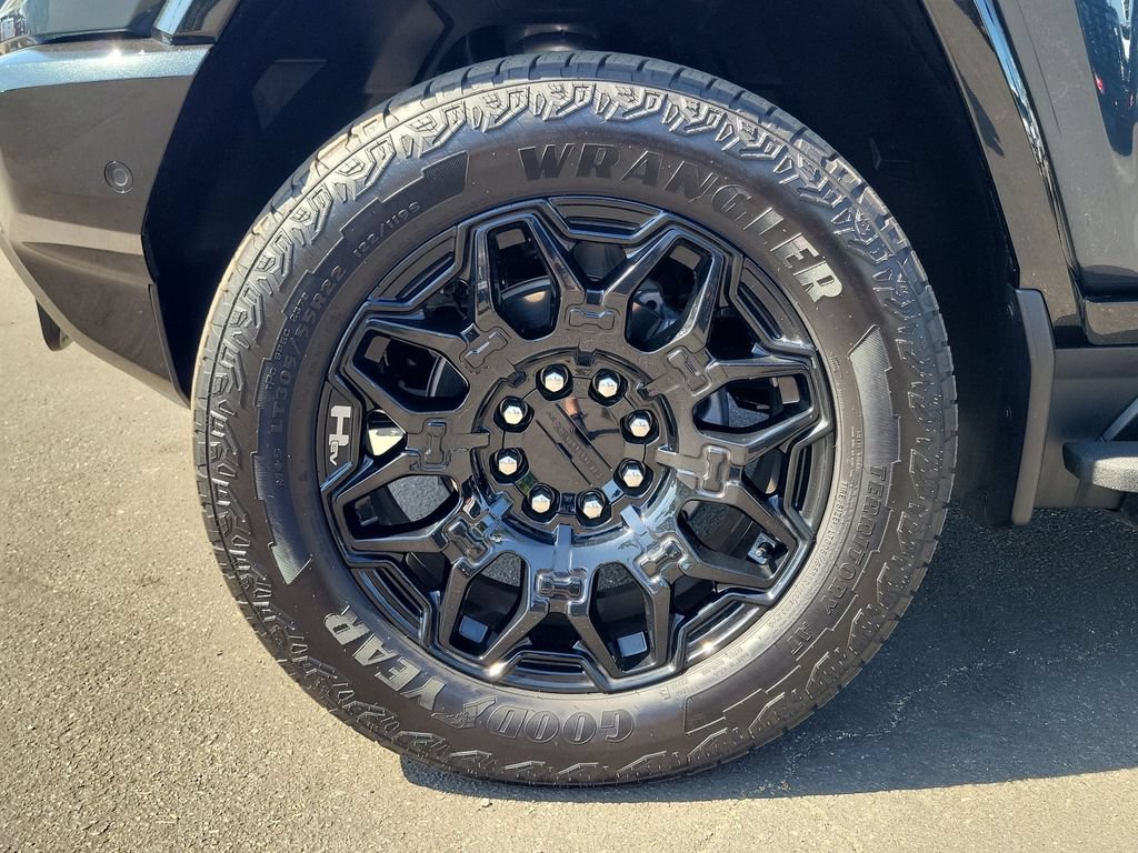Used 2026 GMC Hummer EV SUV AWD/4WD image 33