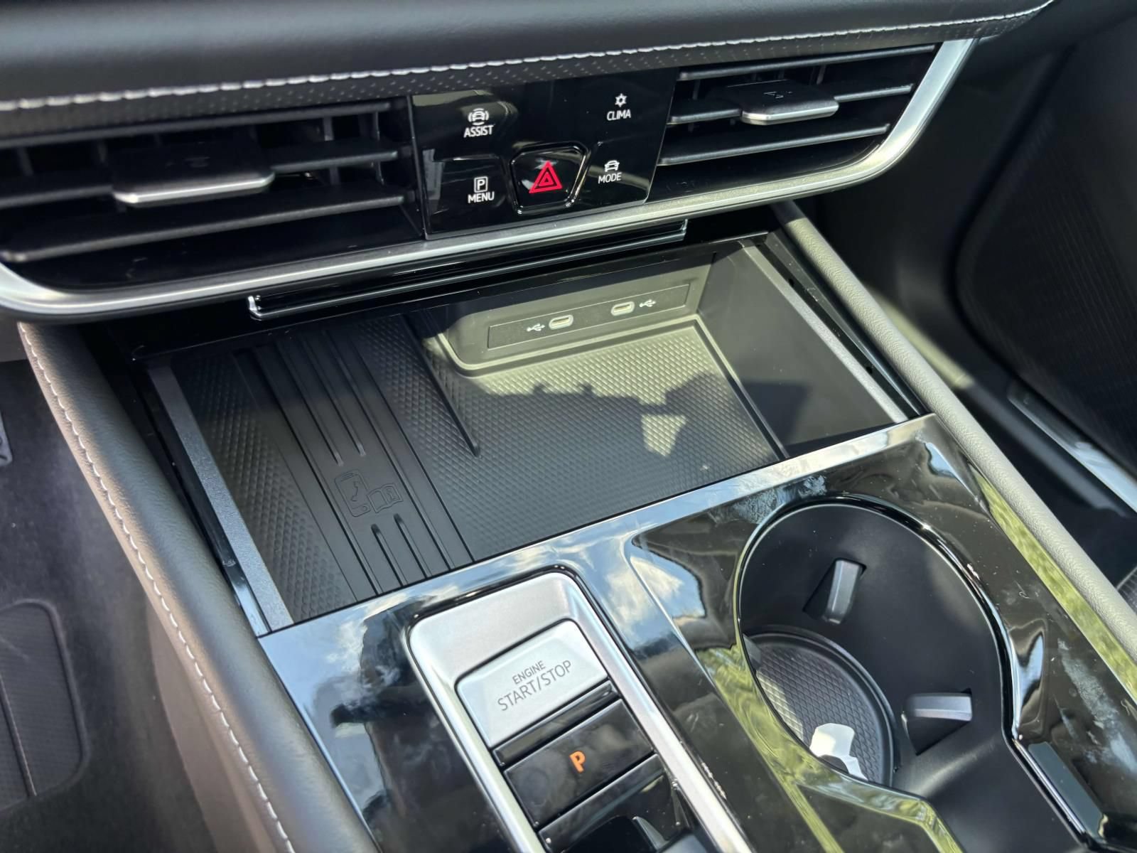 New 2026 Volkswagen Atlas SE AWD/4WD image 24