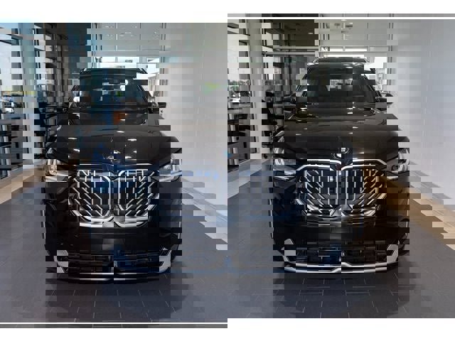 New 2026 BMW X3 xDrive30 w/ Premium Package image 2