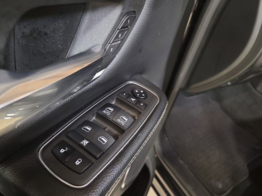 Certified 2024 RAM 1500 Laramie image 12