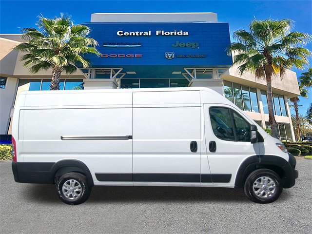 New 2026 RAM ProMaster 3500 w/ Quick Order Package 22G SLT image 4