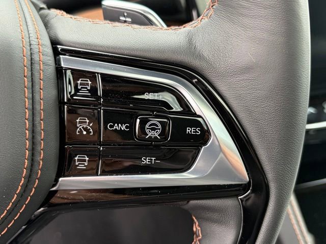 New 2026 Jeep Grand Cherokee Summit AWD/4WD image 17