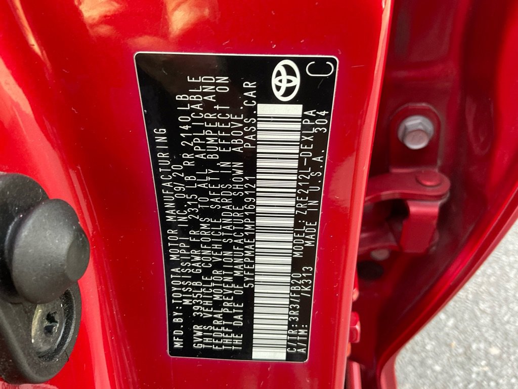 Used 2021 Toyota Corolla LE image 44