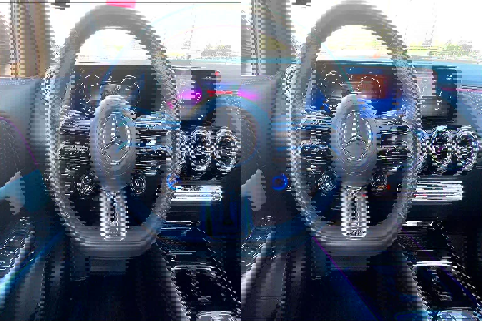 Used 2025 Mercedes-Benz GLA 35 AMG 4MATIC image 6