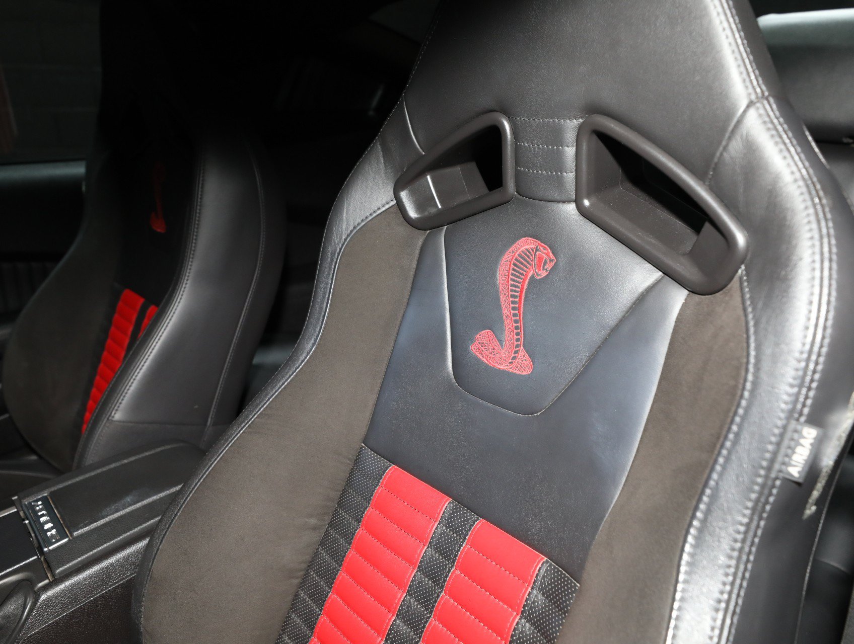 Used 2013 Ford Mustang Shelby GT500 RWD image 54