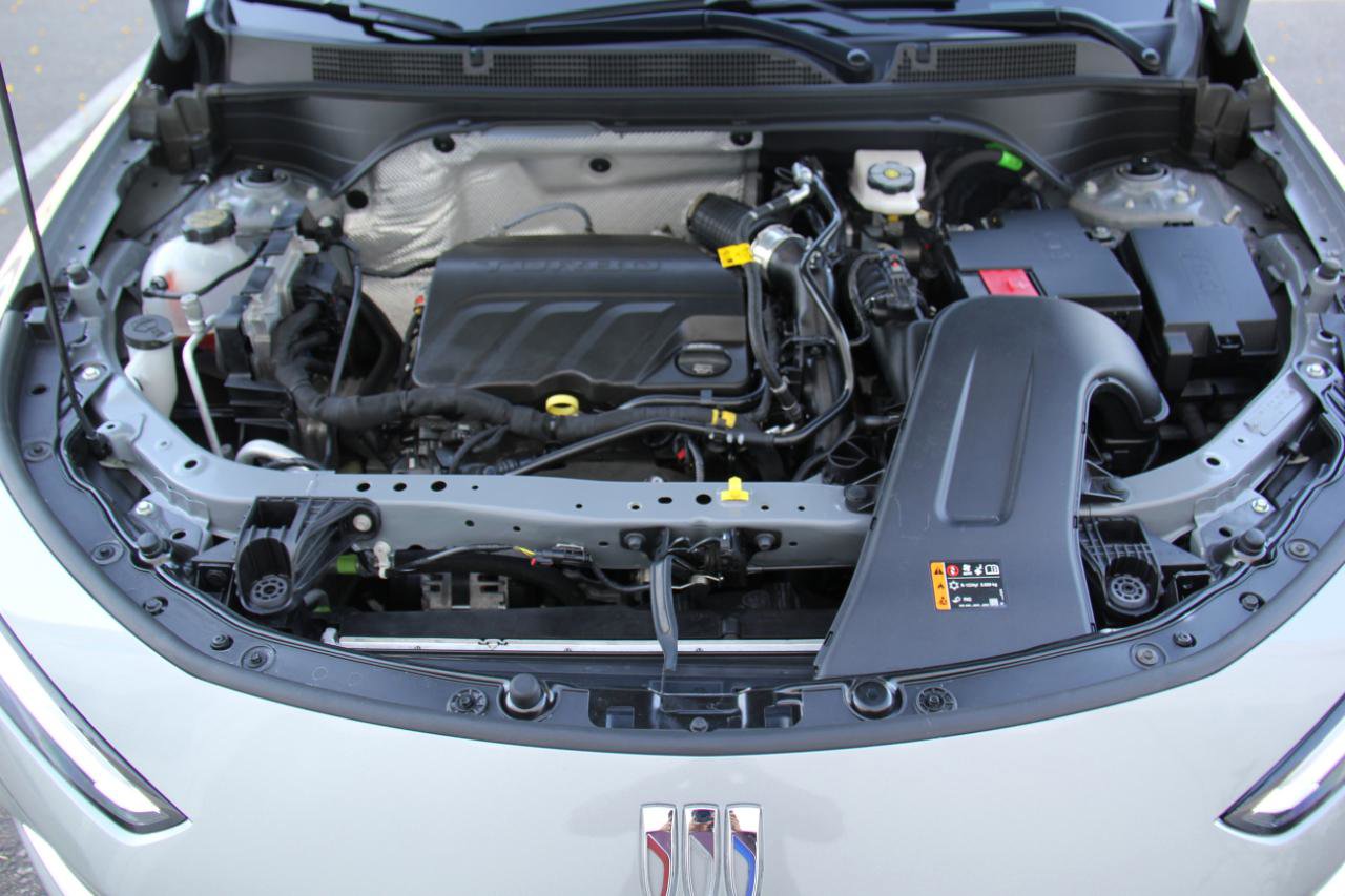 Used 2025 Buick Envista Preferred w/ Convenience I Package image 30