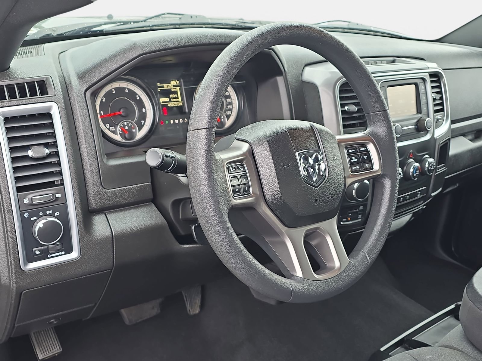 Used 2024 RAM 1500 Classic Warlock image 15