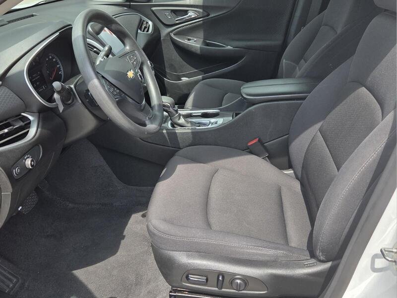 Used 2023 Chevrolet Malibu LT FWD image 10