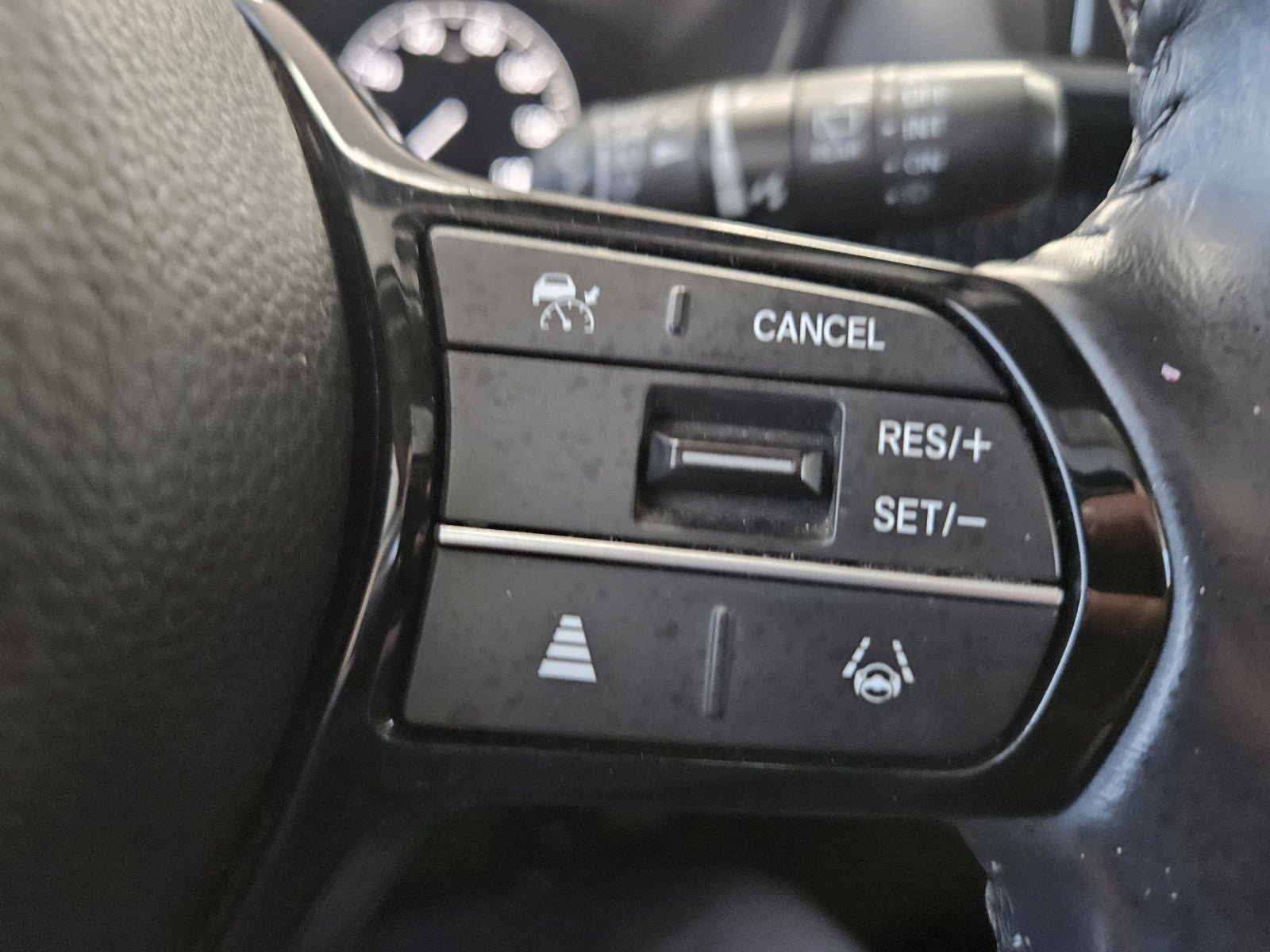 Used 2023 Honda CR-V EX-L image 26