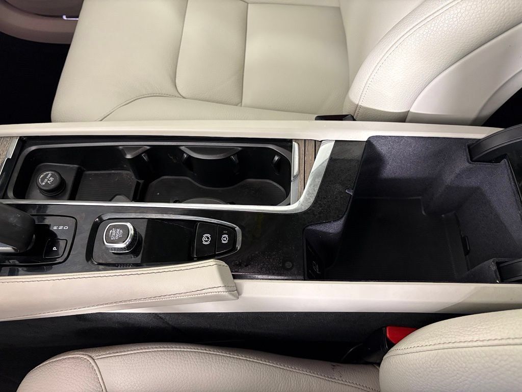 Used 2023 Volvo XC90 B6 Plus w/ Protection Package Premier AWD/4WD image 30