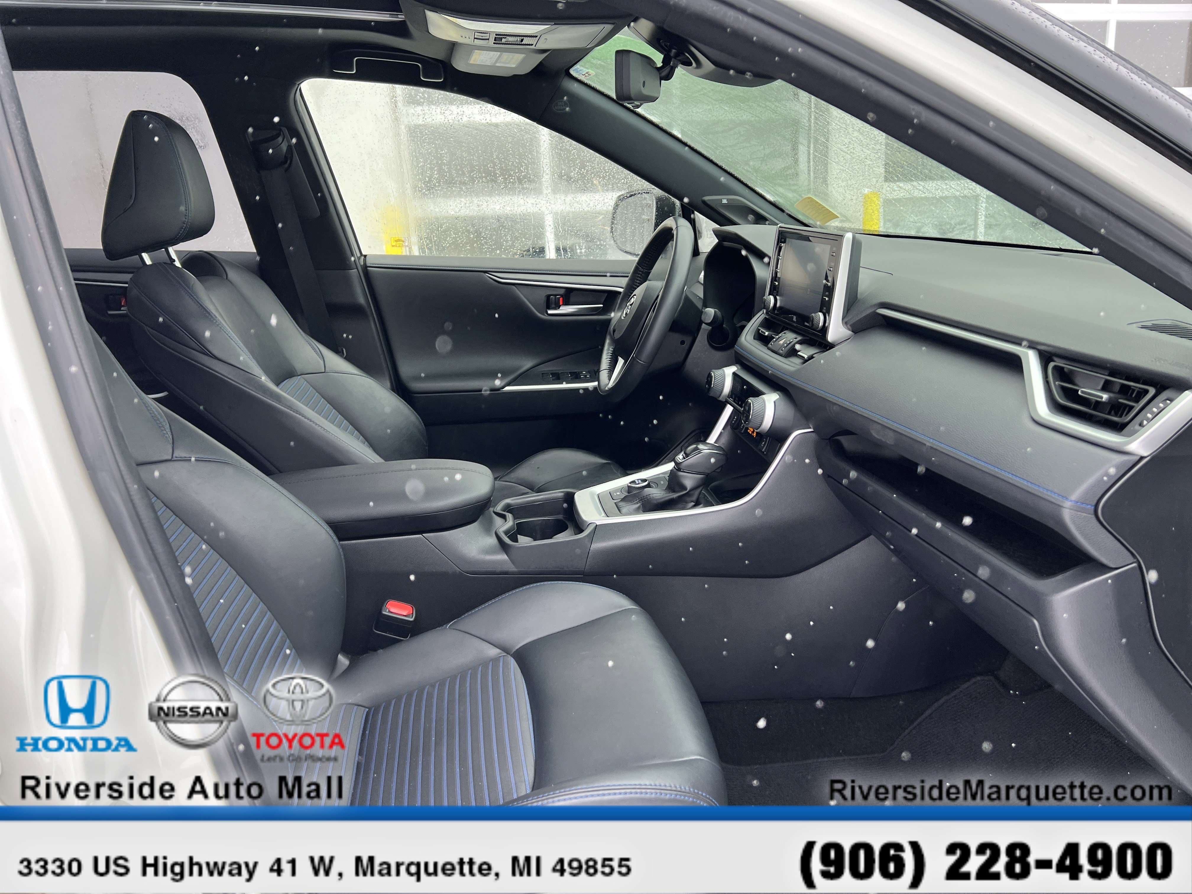 Used 2020 Toyota RAV4 XSE AWD/4WD image 27