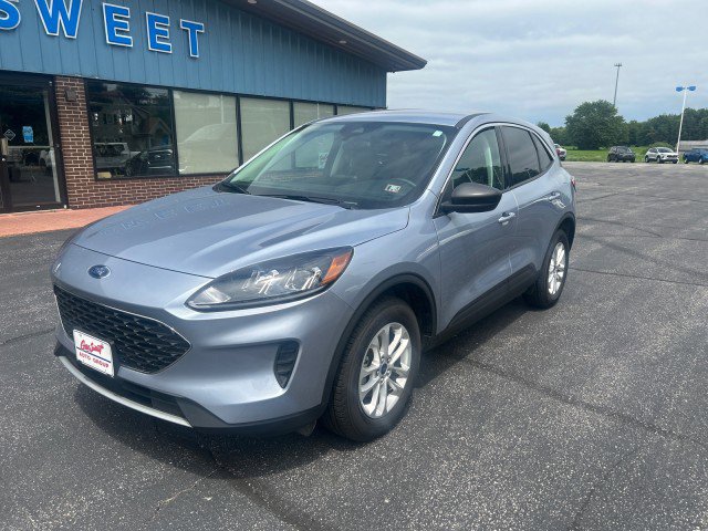Used 2022 Ford Escape SE w/ Convenience Package image 2