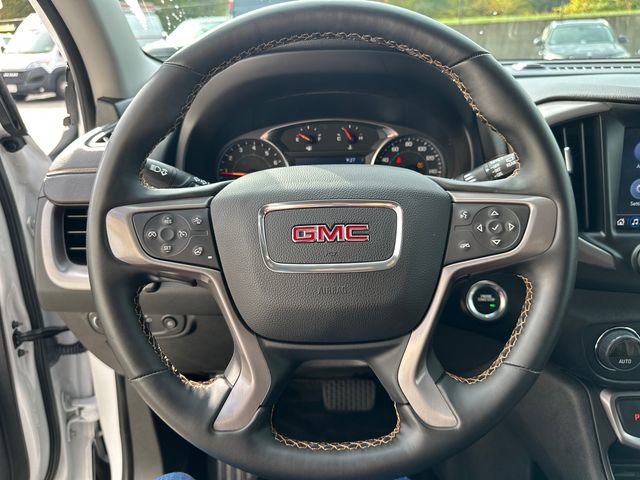 Used 2023 GMC Terrain AT4 image 28